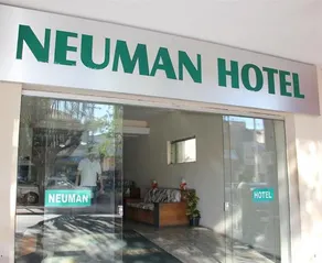 Neuman Hotel - Image 2