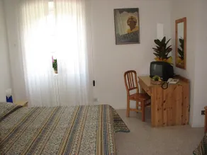Hotel Villa Flora - Image 5