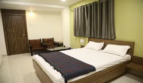 Hotel Dhruva - Image 2