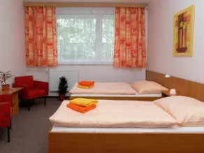 Garni Hotel Vinarská - Image 2