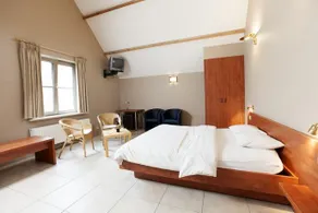 Hotel Hof Ter Lepelem - Image 5