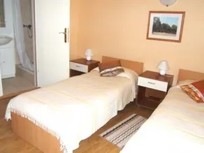 Kamena Lodge - Image 2