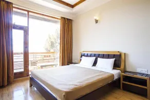 Pine Drive Resort - Image 3
