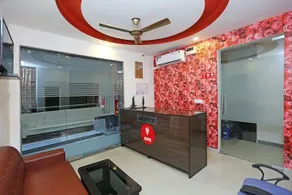 Hotel Diamond Blue - Image 2