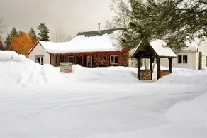 Rose Cottage Bed & Breakfast - Image 2