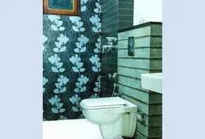 FabHotel Alakkal Residency - Image 5