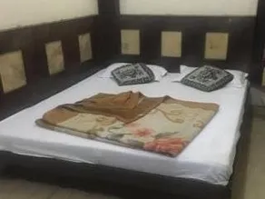 Hotel Ashirwad Deluxe - Image 2