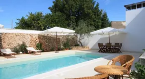 Luxury Courtyard Bilo - Image 2