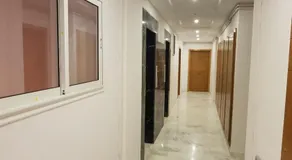 Appartement S+1 Luxueux aux Jardins de Carthage - Image 5