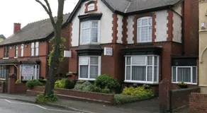 Silverdale Hotel - Image 2