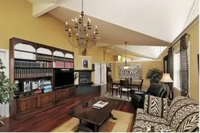 Menzie's Manor - Image 3