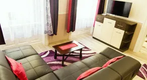 Eötvös Apartman - Image 2