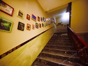 Huayu Hotel - Image 5