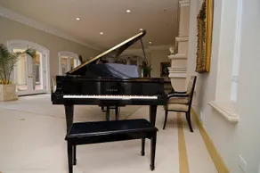 Bel Air Spectacular Mansion - Image 3