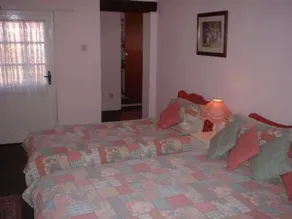 Ambion Court Hotel - Image 2
