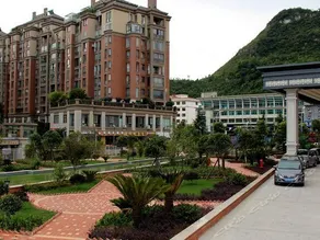 Puhua Hotel - Image 2