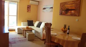 Cool Apartment - Image 4