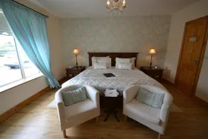 Ardmore Bed And Breakfast - Image 5