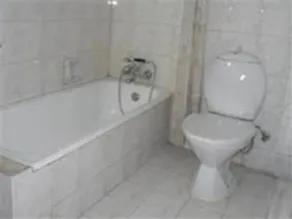 Hotel Cosmic - Image 3