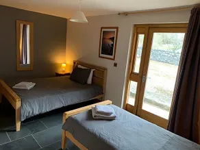 Old Skool Accommodation - Image 2
