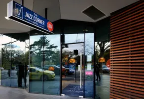 The Jazz Corner Hotel - Image 2