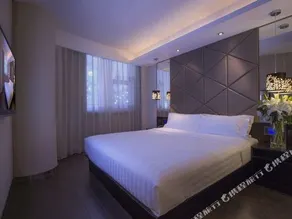Orange Hotel Select Tianjin Fifth Avenue - Image 5
