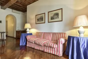 Prince's Suite - Luxury Rooms - Image 3