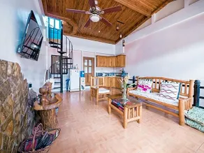 Stone Creek House - Image 4