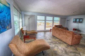 Gulf Sunset Oasis - Image 5