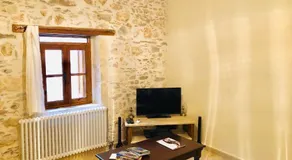 Villa Kamares Boutique Spa Apartments - Image 4
