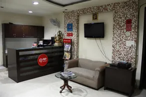 OYO Rooms Hauz Khas District Park - Image 4