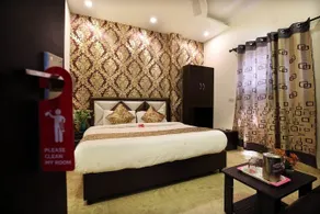 Hotel Rich Inn by OYO Rooms - Image 3