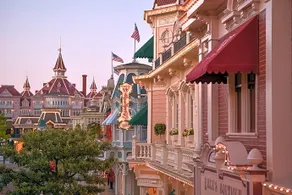 Hôtel Disneyland - Image 5