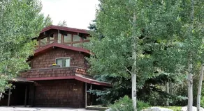 Large East Vail Chalet - Hot Tub - Close to Bus - Image 4
