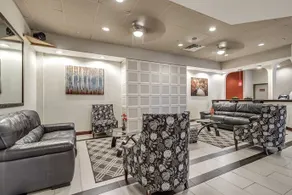 Ramada by Wyndham Salt Lake City Airport Hotel - Image 5