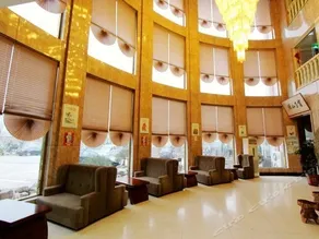 Xintaihua Hotel - Image 4