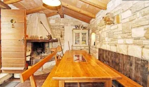 House Clara - Image 2