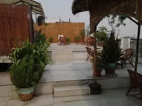 Hotel Hare Krishna - Image 2