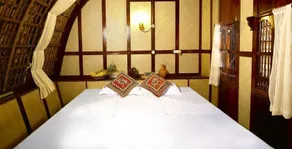 Spice Coast Cruises - Houseboat - Image 2