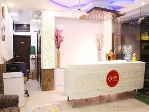 OYO Rooms Arakashan Road 7875 - Image 3