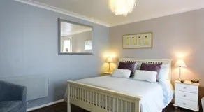 Peaceful Garden Apartment - Image 3