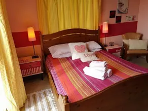 Mare Holiday Home - Image 5