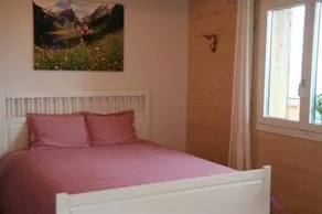 Bed & Breakfast Swiss Seasons - Image 3