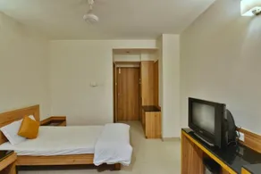 Hotel Mayuri - Image 5