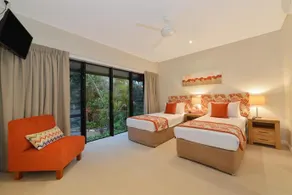 Port Douglas Accommodation - 8 Thornton West - Image 2