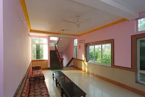 OYO 3066 D2 Holiday Inn Puri - Image 3