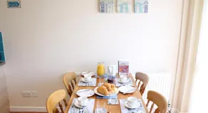 Number 6 Braeside Mews - Image 5
