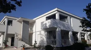 Apartments Lorena Starigrad - Image 2