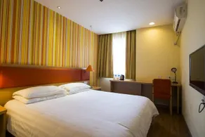 Home Inn Yinchuang North Gate North Zhongshan Road - Image 4