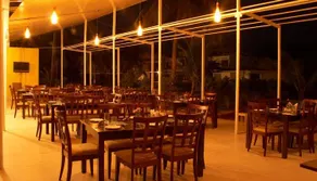 OYO 35630 Country Club Coconut Grove - Image 4